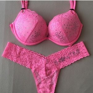 NWOT VS 2 Piece Set Hot Pink/Rhinestone 34C/OS